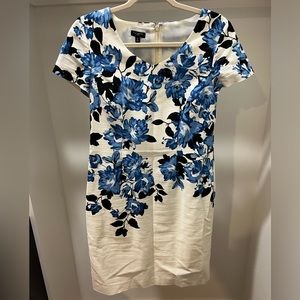 Talbots Women’s Blue Floral Knee Length Dress Size 6P‎